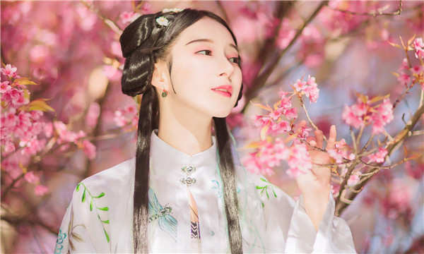 图木舒克供卵试管婴儿：助您实现家庭梦想的科学方案